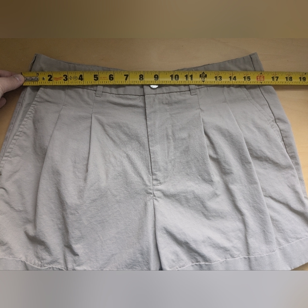 CALVIN KLEIN Women Beige Short Size 27 With Pockets Great Used Condition - Picture 8 of 10